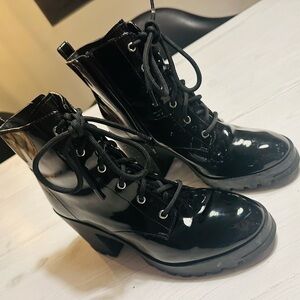 BP Masson high gloss black leather booties